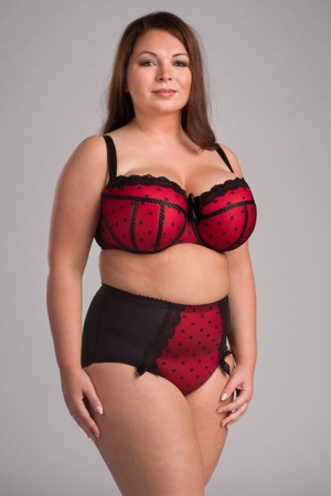 Plus Size High Fashion Swimwear Images